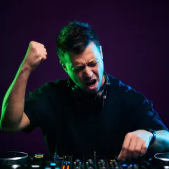 Bass King DJ profilképe — drum and bass